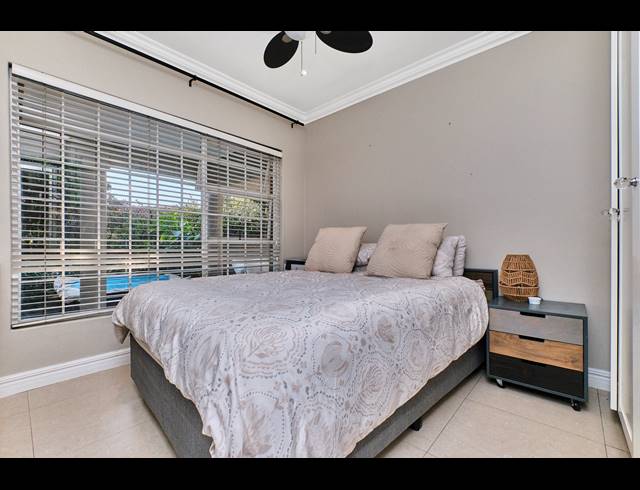 3 BEDROOM CLUSTER TO LET IN LONEHILL